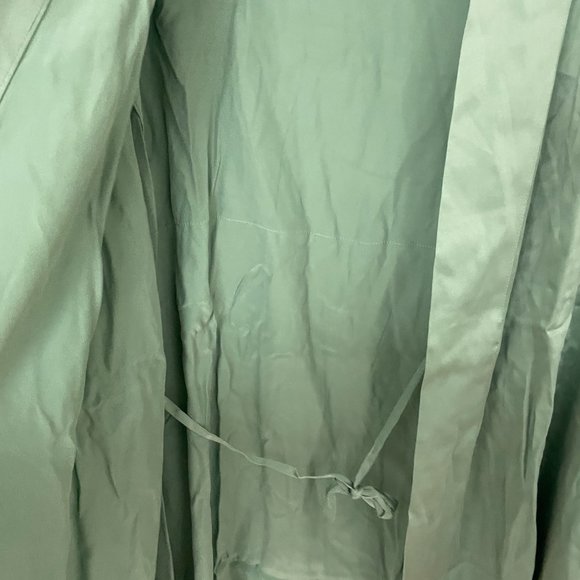 Lunya Washable Silk Robe in Peaceful Green Size L/XL Removable Self Tie Belt - Picture 7 of 10